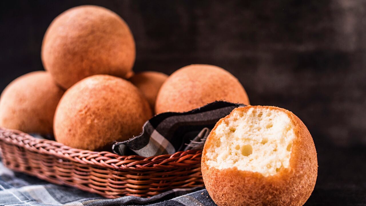 El buñuelo despierta tanto entusiasmo que compañías como el Grupo Éxito esperan vender 4 millones de unidades para las fiestas de fin de año de 2025.