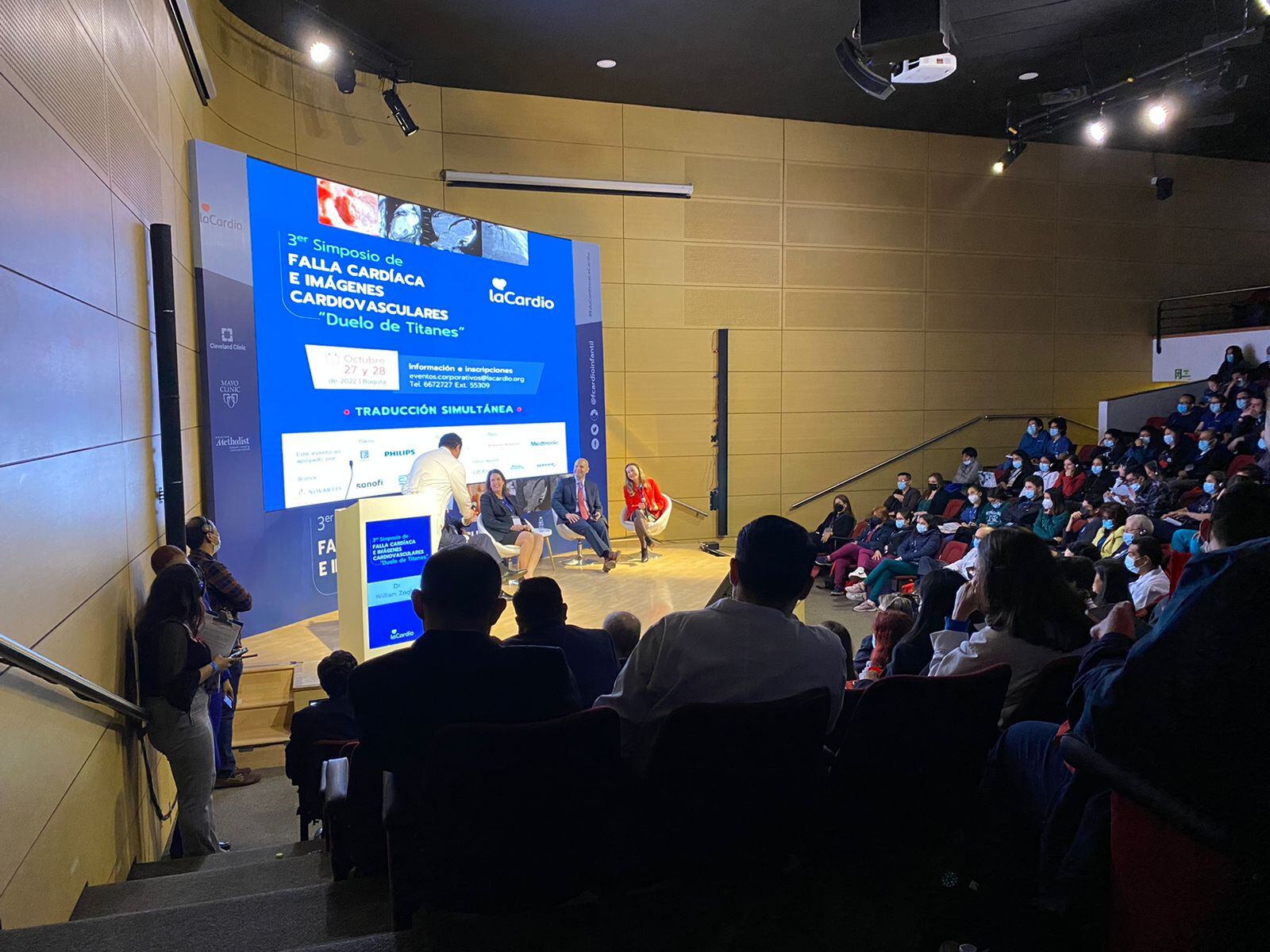 Leslie Cooper, el cardiólogo de talla mundial que explicó en Colombia afectaciones asociadas a la Covid 19