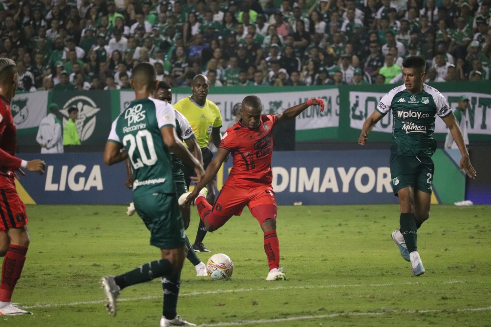 Deportivo Cali vs América por liga BetPlay