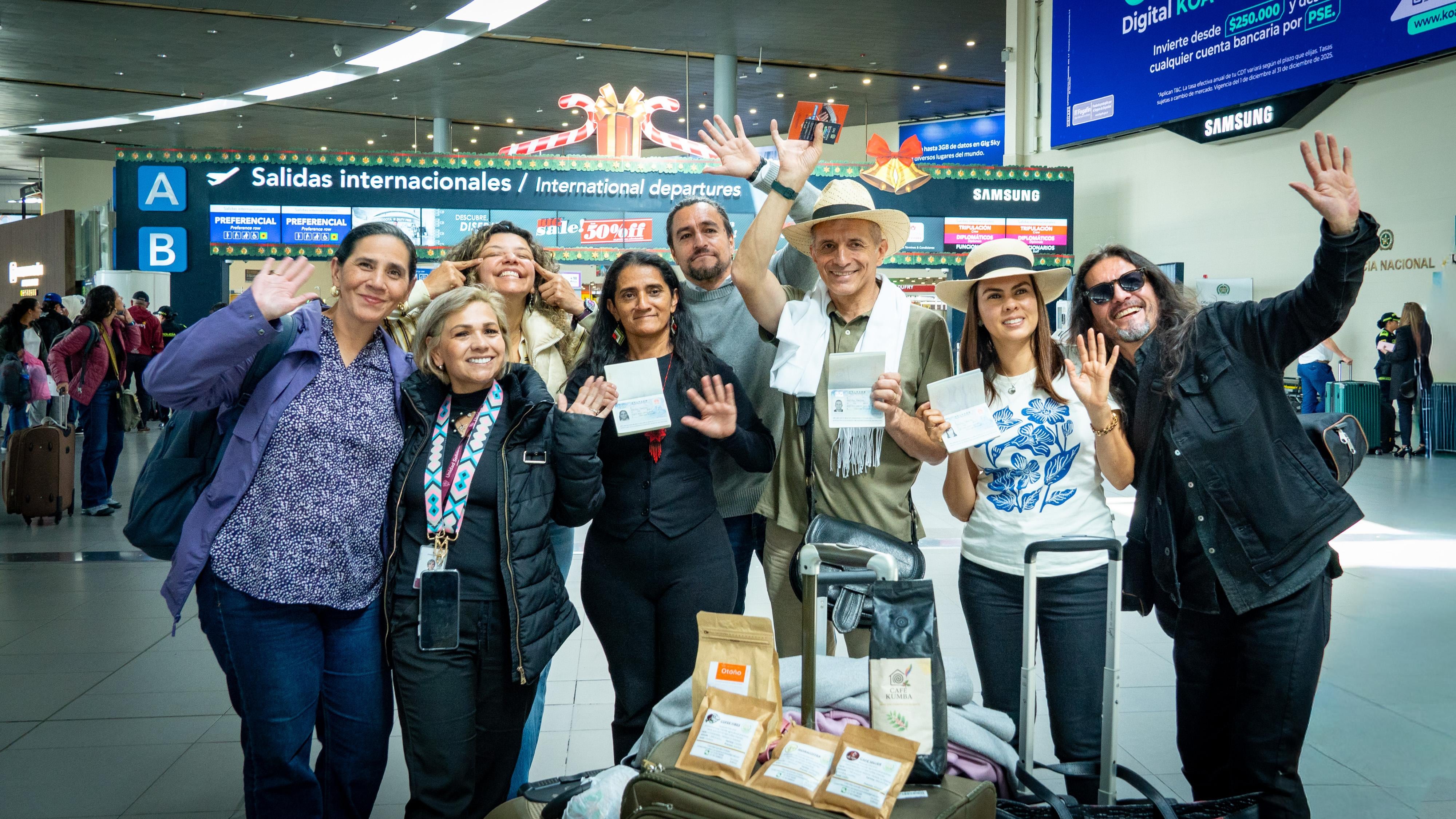 La Cancillería de Colombia y la Unidad Solidaria articularon capacidades, recursos y misiones institucionales para asegurar la participación de 20 productores y asociaciones cafeteras en Hotelex Shenzhen 2025.