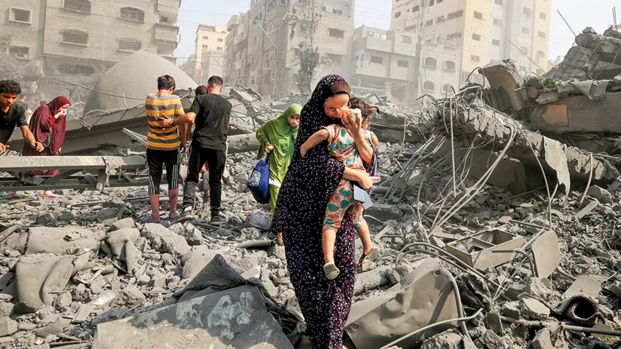 El 27 de noviembre el presidente palestino, Mahmud Abbas, designó además a Fattouh, nacido en Gaza, como su sucesor en caso de quedar la presidencia de la Autoridad Nacional Palestina (ANP) vacante.