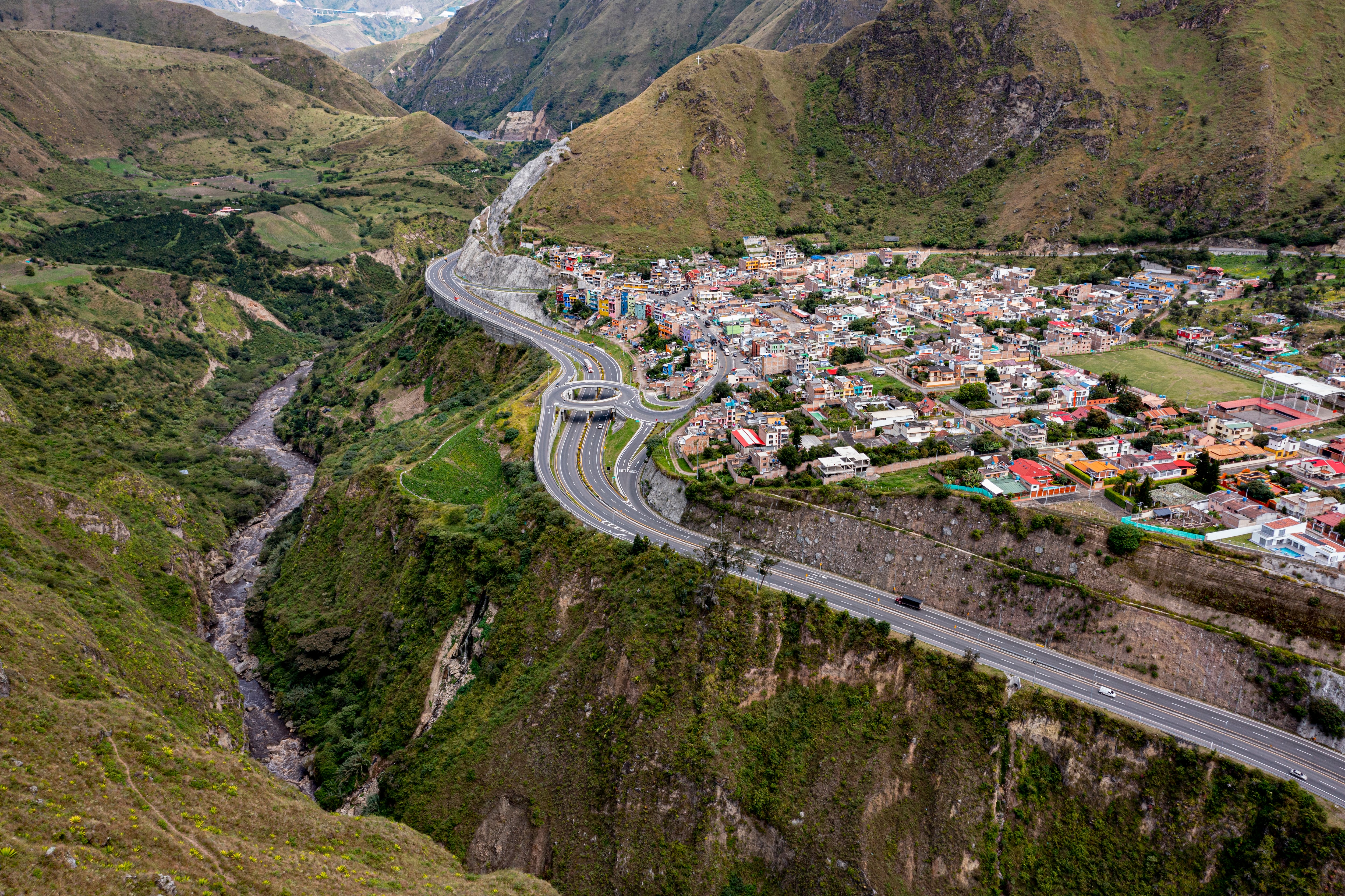 6 proyectos con los que Sacyr está impulsando la infraestructura en Colombia.