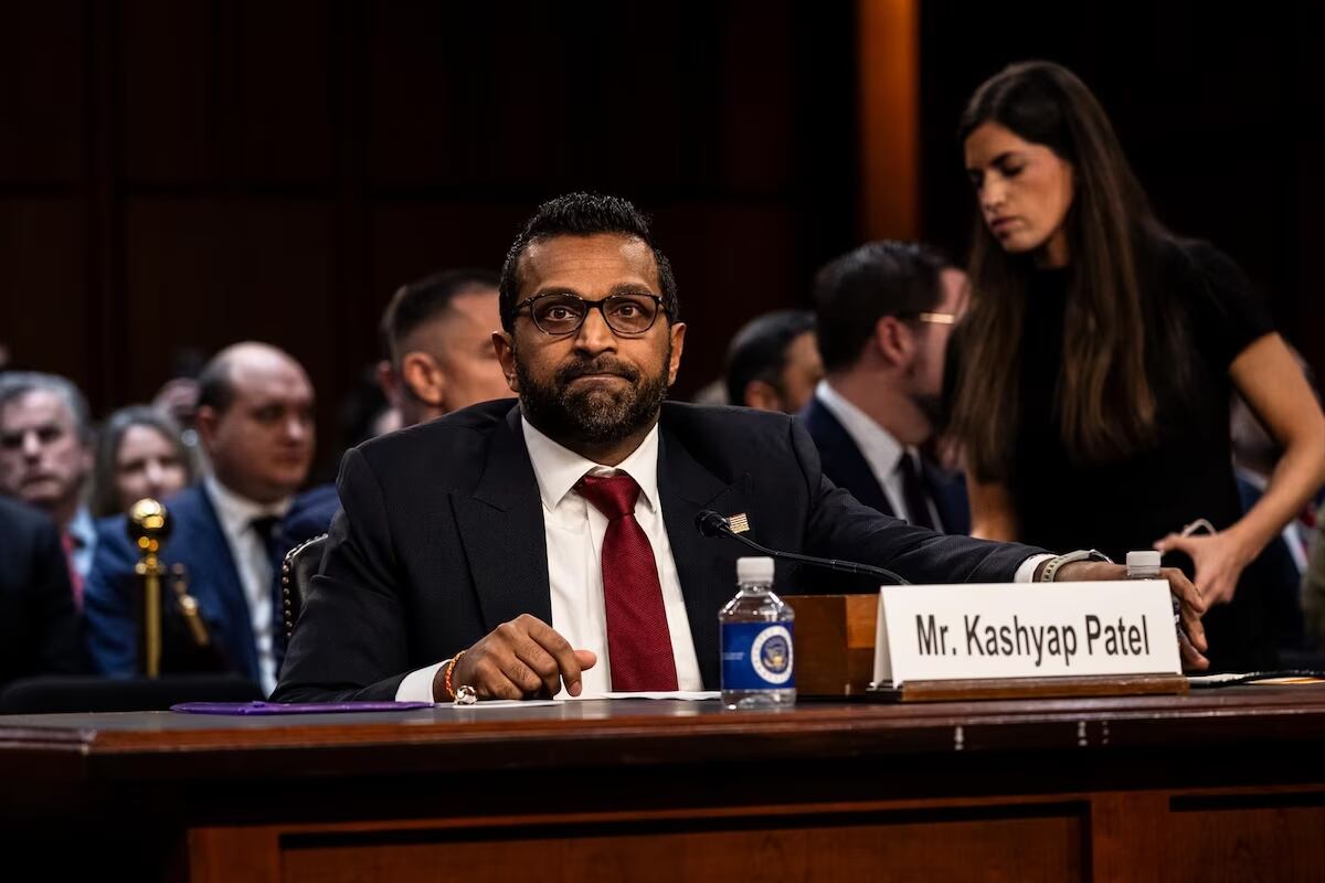 Kash Patel es el Nuevo Director del FBI: Un Cambio de Rumbo Controversial