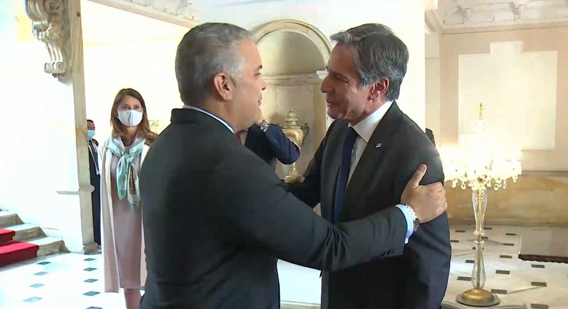 Iván Duque presidente de Colombia con Antony Blinken
