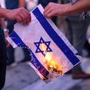 Bandera de Israel quemada en Turquía