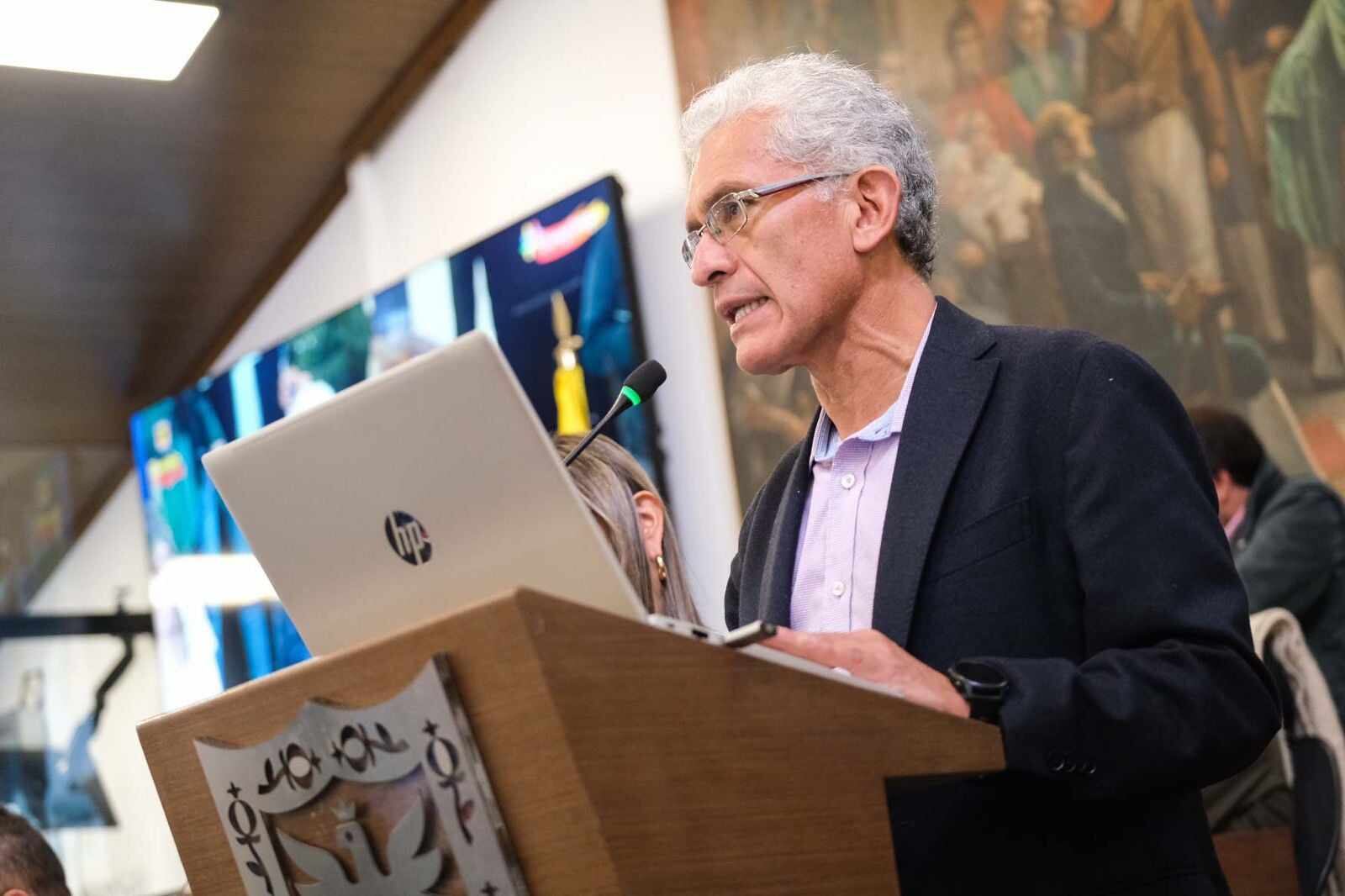 Secretario de Hacienda, Juan Mauricio Ramírez