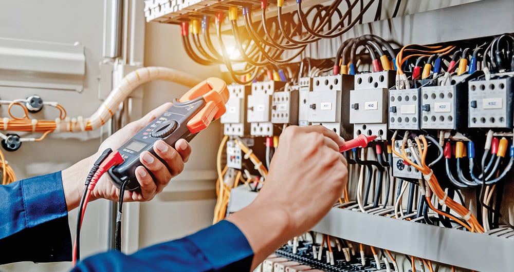   La mayor parte de los hogares no ha visto alivio en las tarifas de energía. La deuda de la opción tarifaria no se ha solucionado y el Estado les debe subsidios a las empresas, que no tienen caja para seguir comprando energía. ¿Dónde están las fuentes no convencionales?