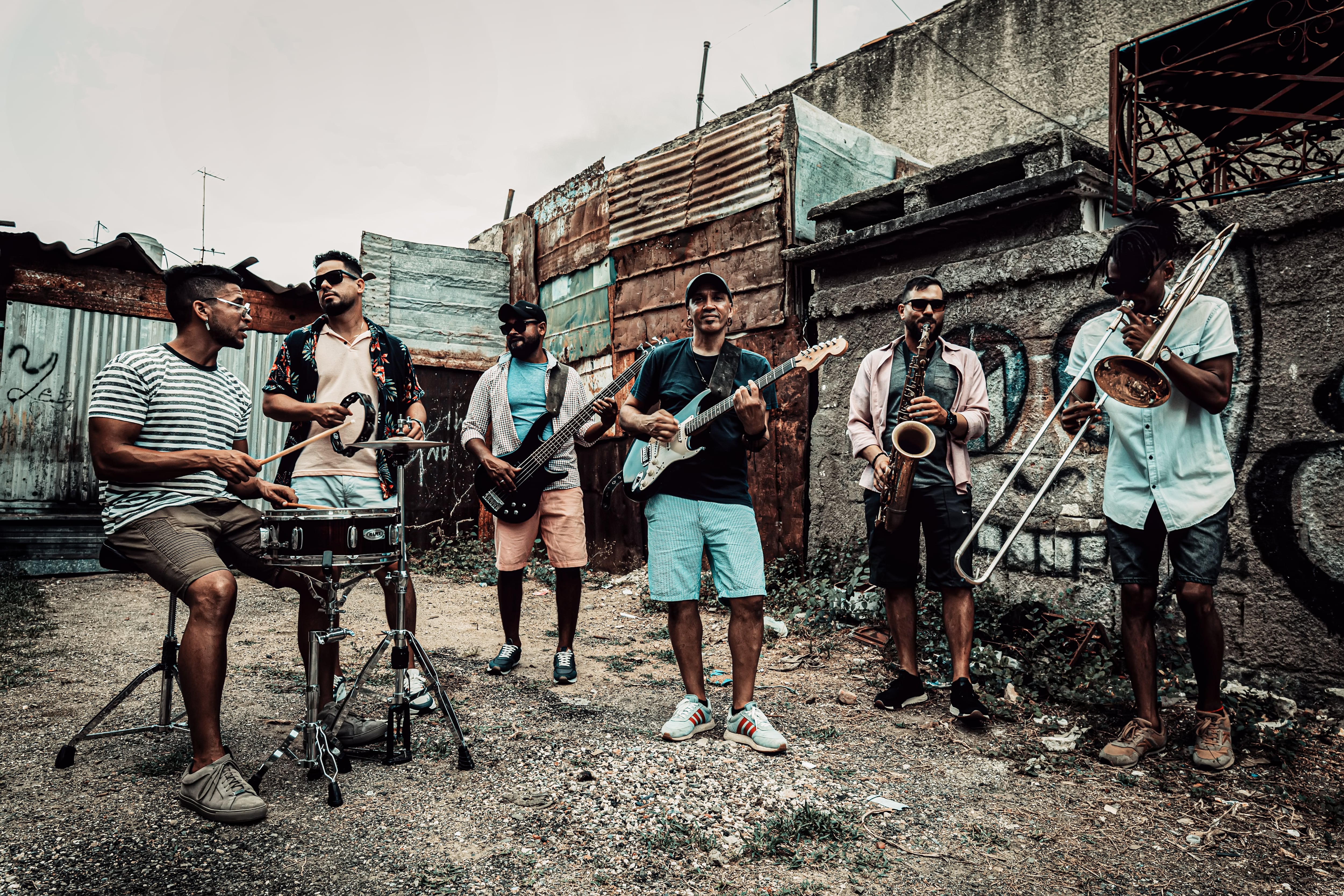 Harlinson Lozano Quinteto & Figaro's Jazz Club, un encuentro del jazz colombiano que conecta improvisación y creación contemporánea con las músicas afrocolombianas, el Pacífico, el currulao y el latin jazz.