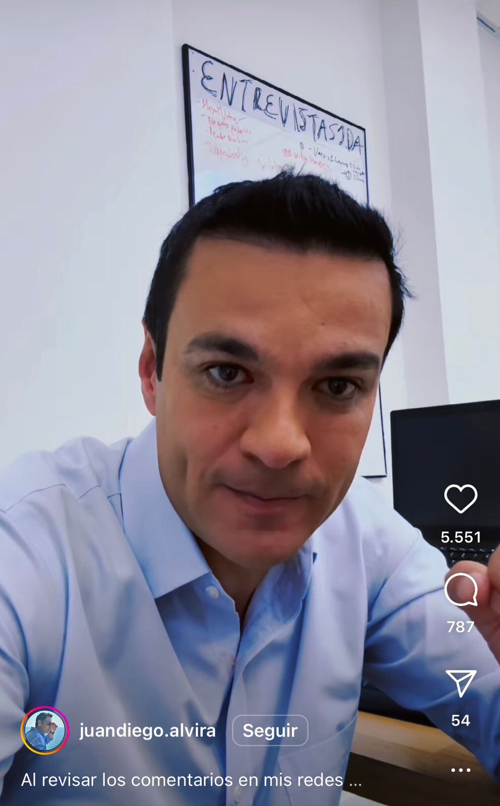 Juan Diego Alvira responde las criticas por su defensa al presidente Petro.