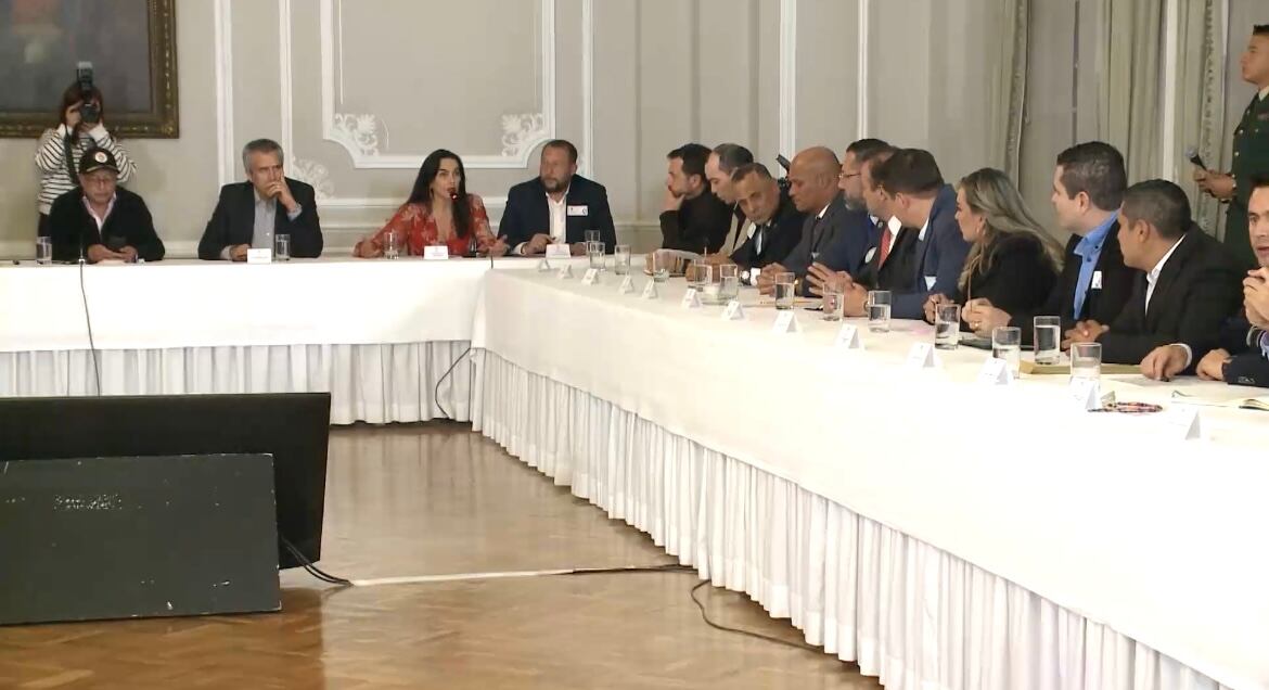 Cumbre alcaldes y el presidente Gustavo Petro
