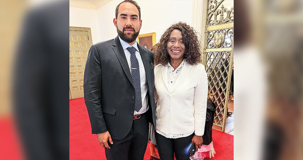 Londoño con la exministra de Deporte, María Isabel Urrutia.