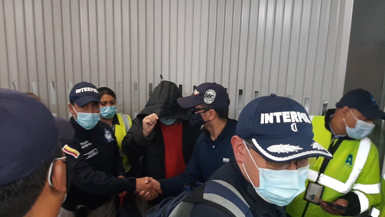 "Quieren matarme": las primera palabras de Carlos Mattos al llegar a Colombia