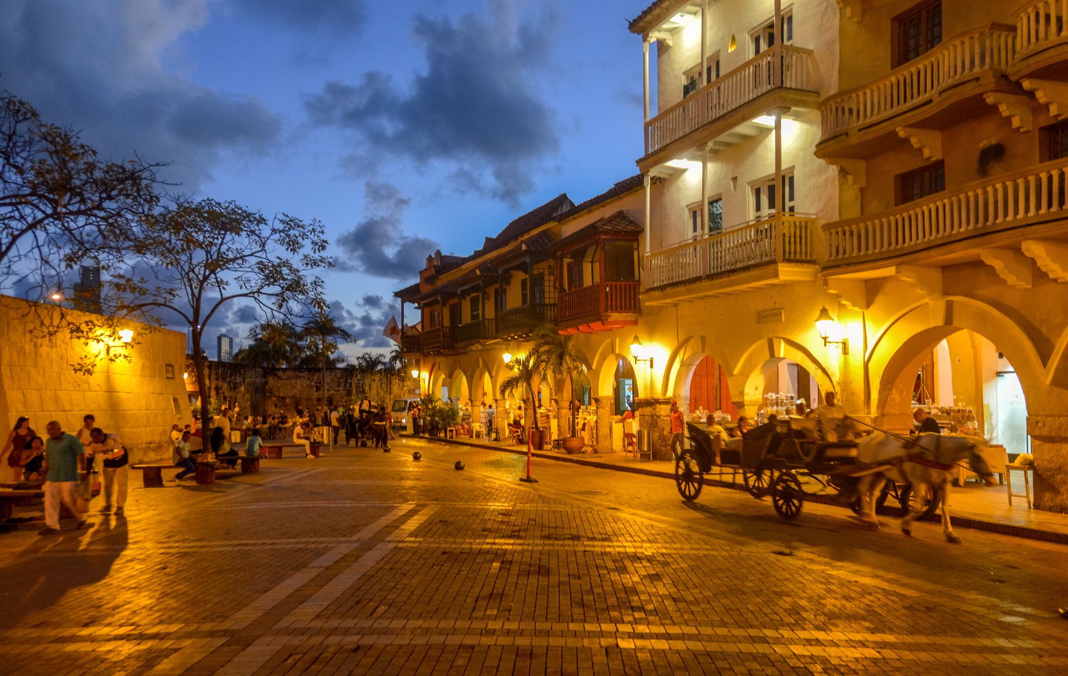 Cartagena de noche
