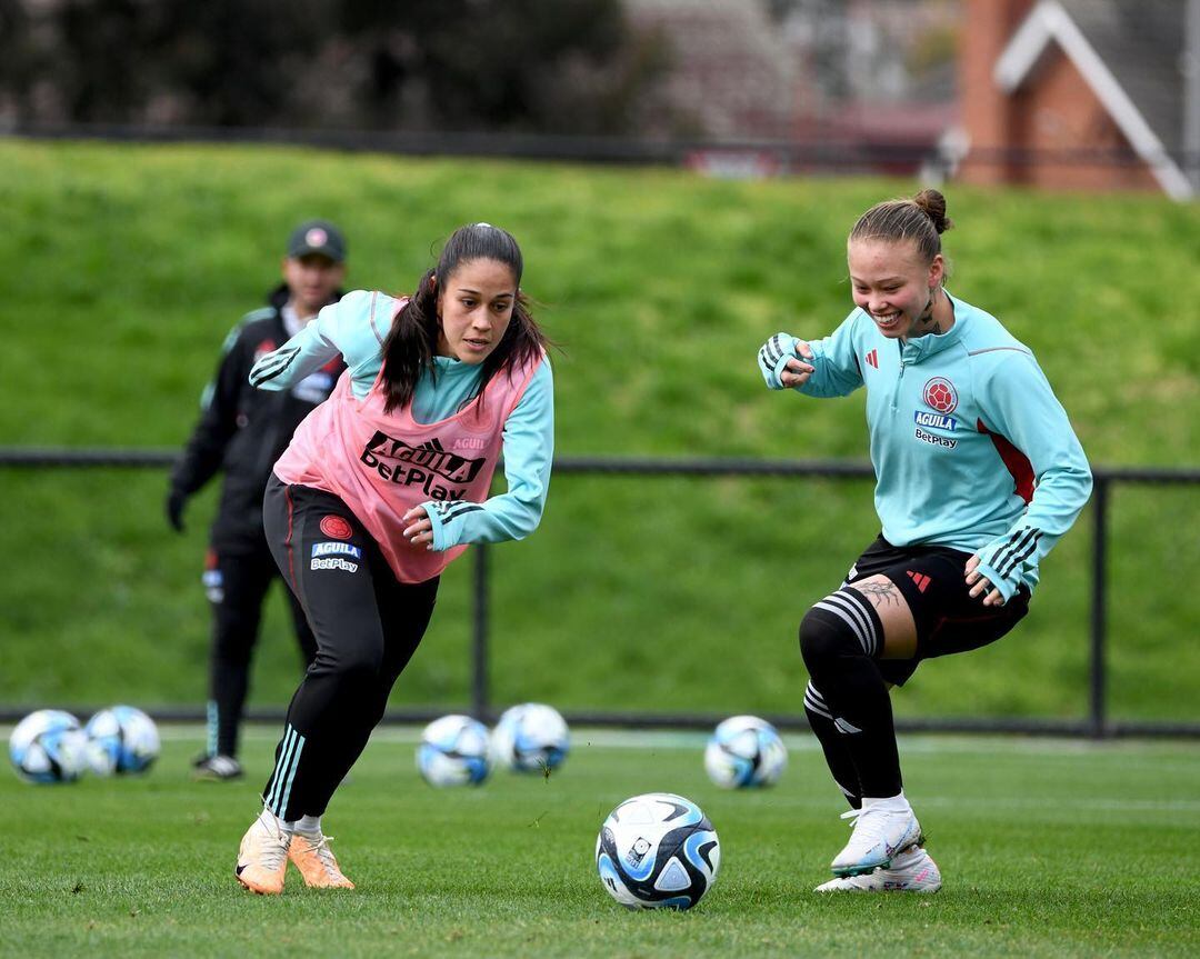 Marcela Restrepo y Ana Guzmán.