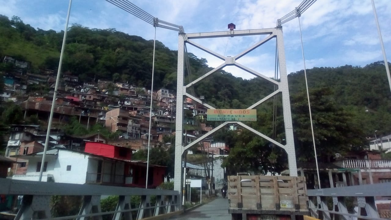 Las autoridades buscan minas clandestinas de oro.