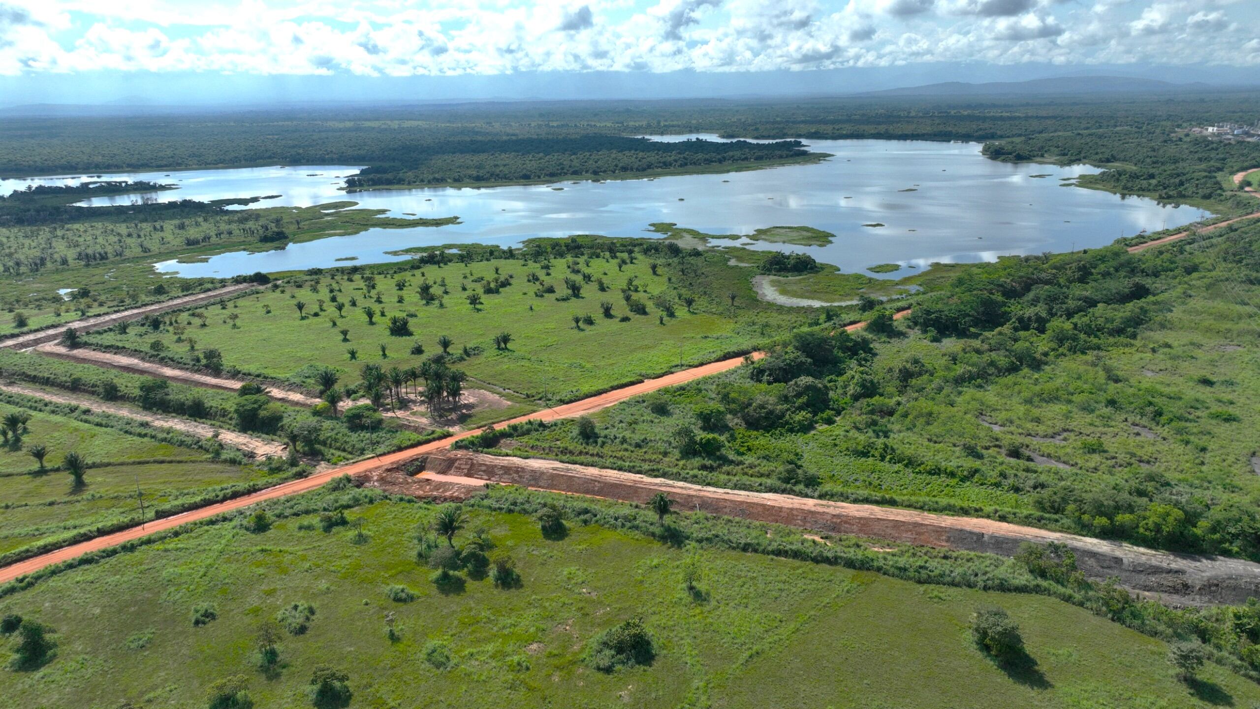 Embalse Paujil, área de conservación de Drummond Ltd.