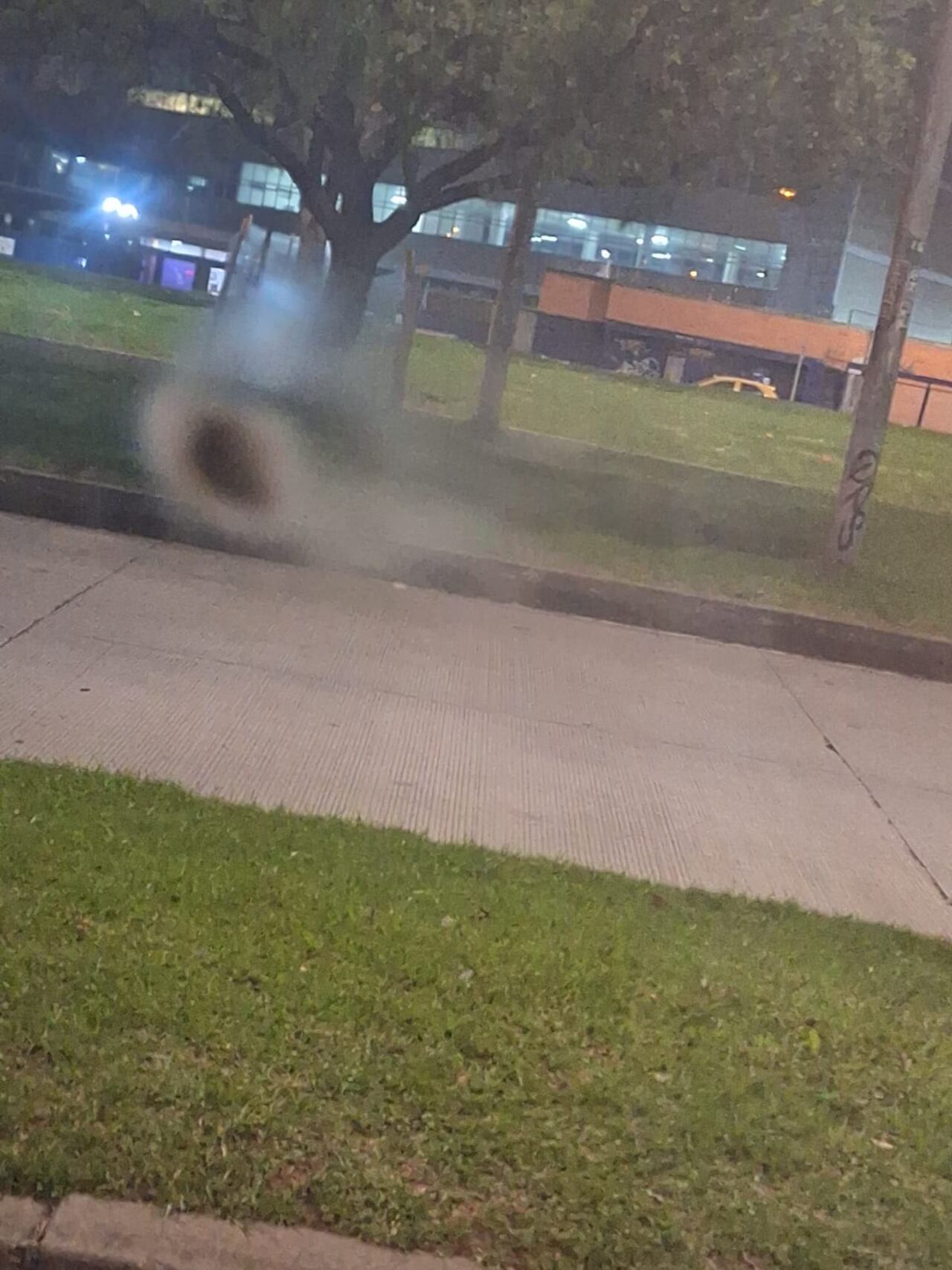 El vehículo en el que desplazaba el presidente de Fiduprevisora, Mauricio Marín, fue blanco de disparos.