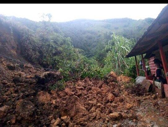 Casi 600 personas han resultado afectadas por vendavales en Caldas