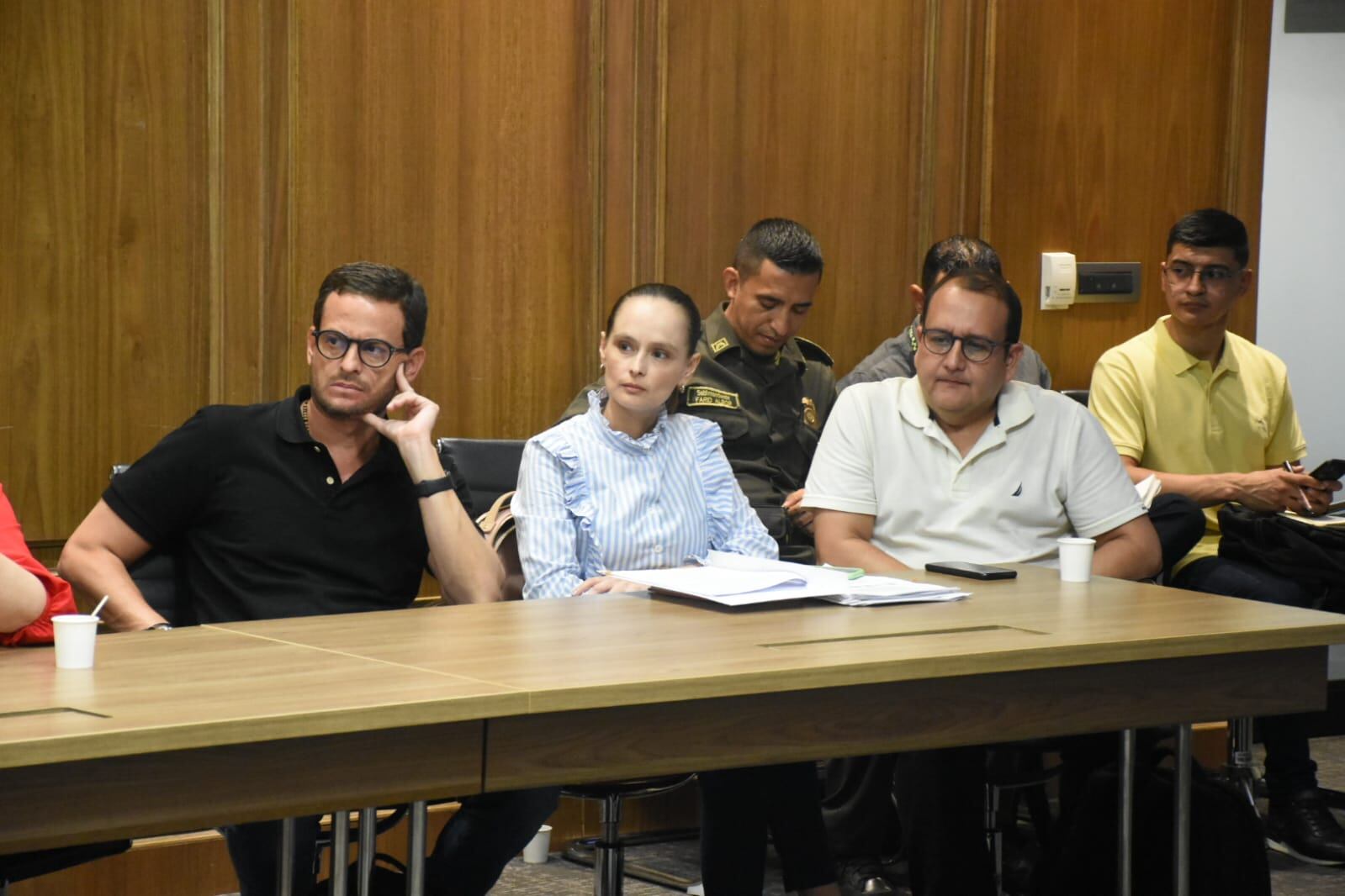 Las autoridades realizaron una reunión para definir las pautas en la ciudad