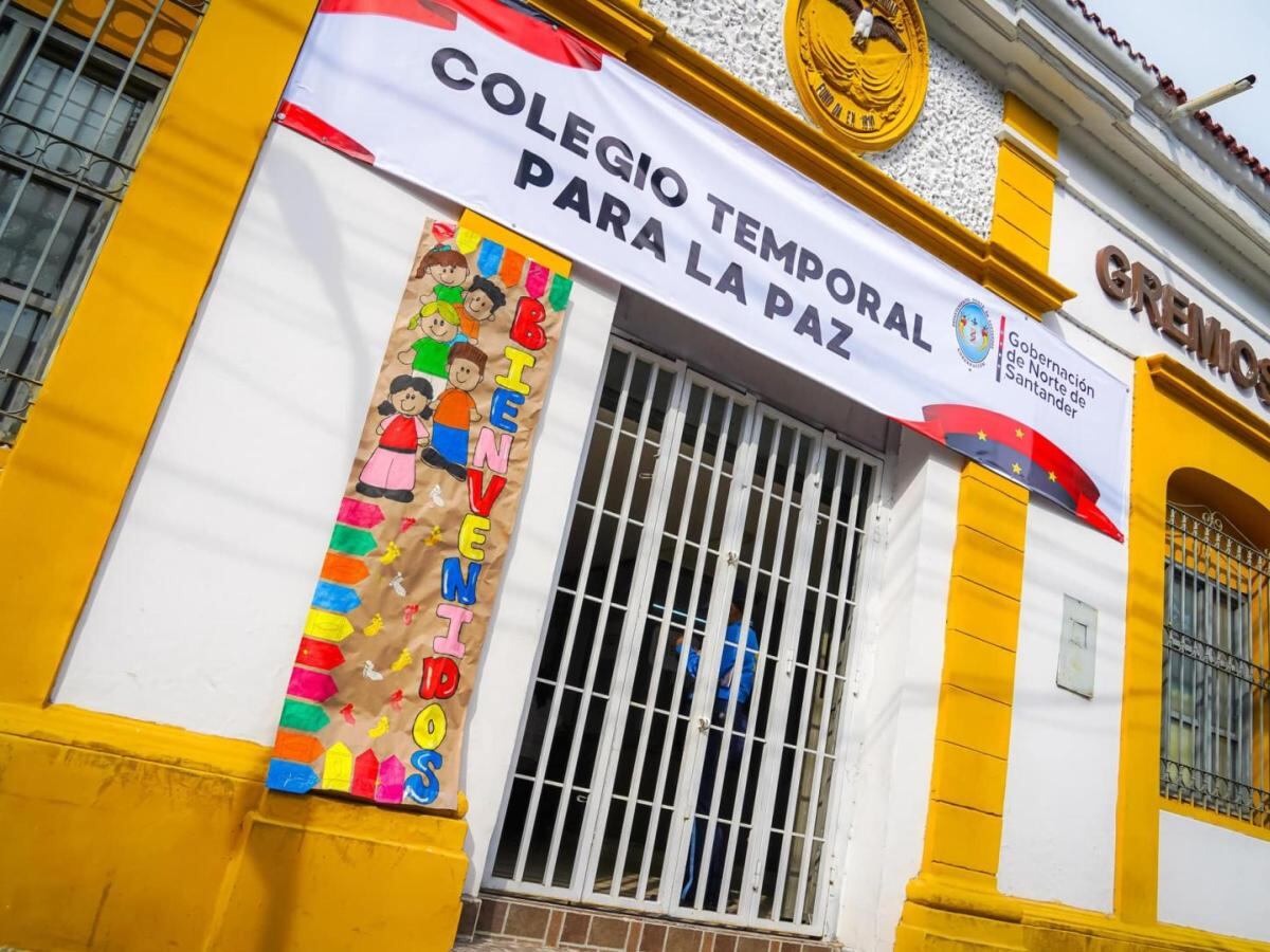 En el Colegio Temporal para la Paz que adecuó la Gobernación de Norte de Santander dictan clases 37 maestros voluntarios, la mayoría provenientes del Catatumbo.