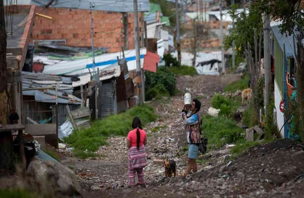 La cuarentena, que termina el próximo 11 de mayo, fue decretada por el Gobierno nacional para evitar la propagación de la pandemia de coronavirus en el país. Esteban Vega La-Rotta-SEMANA