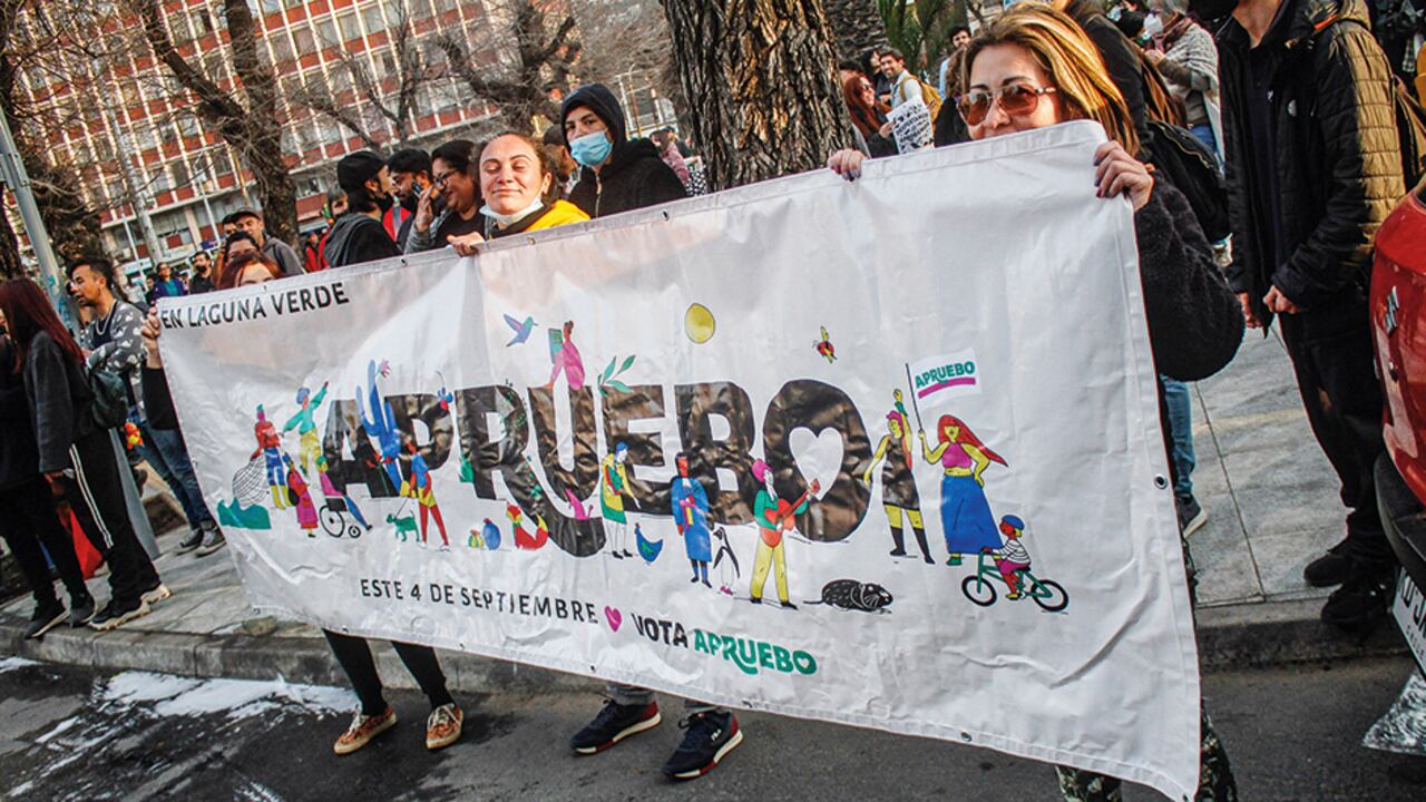 Las manifestaciones de lado y lado de la elección han estado llenas de escándalos, en un proceso constitucional, de por sí, ya polémico.