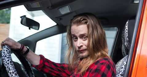 Macaulay Culkin retoma su papel como Kevin McCallister.