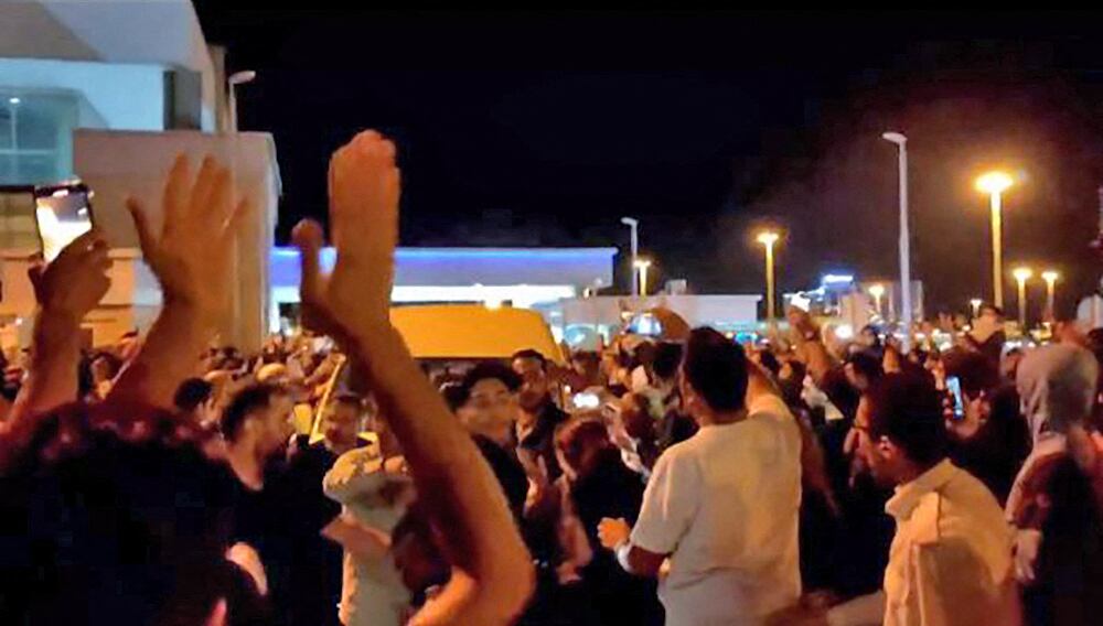 Recibimiento Elnaz Rekabi en Teherán.