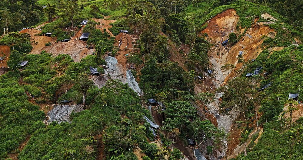 La frontera con Ecuador sigue controlada por cuenta de los grupos ilegales.