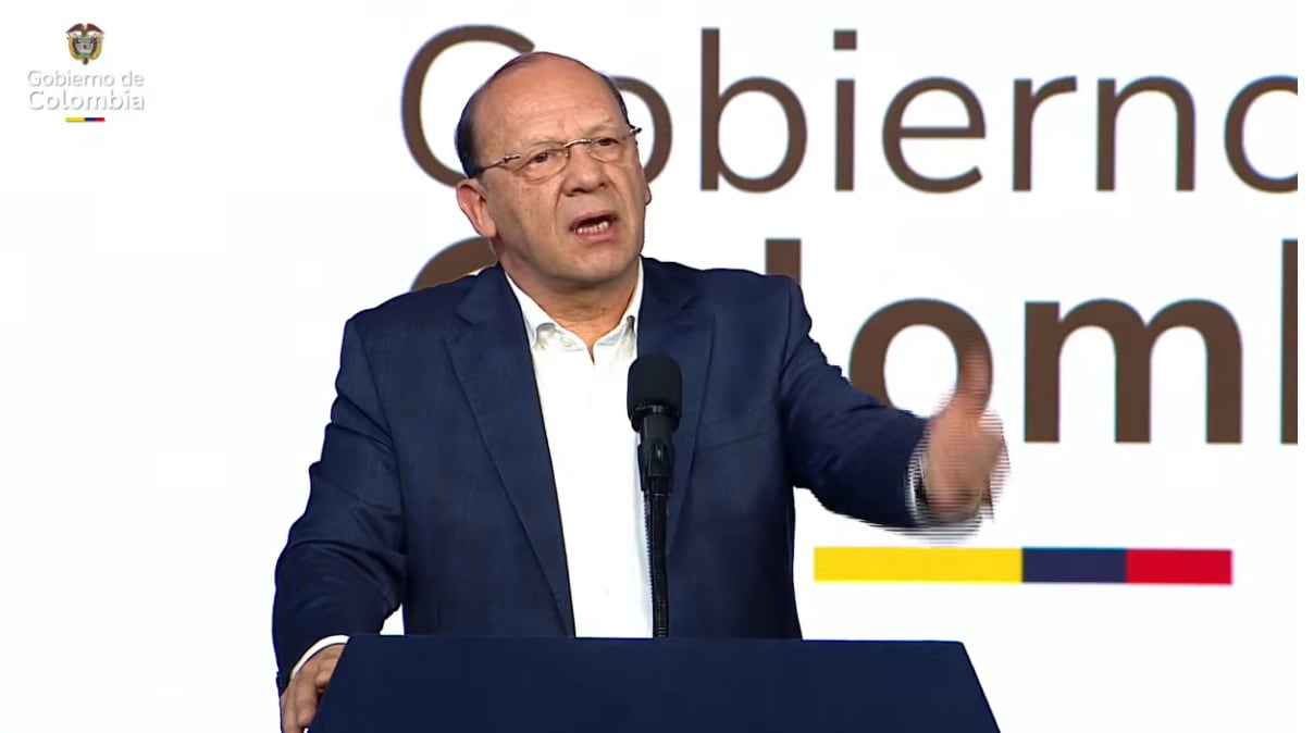 Germán Ávila, ministro de Hacienda, confirmó el incremento en los impuestos.