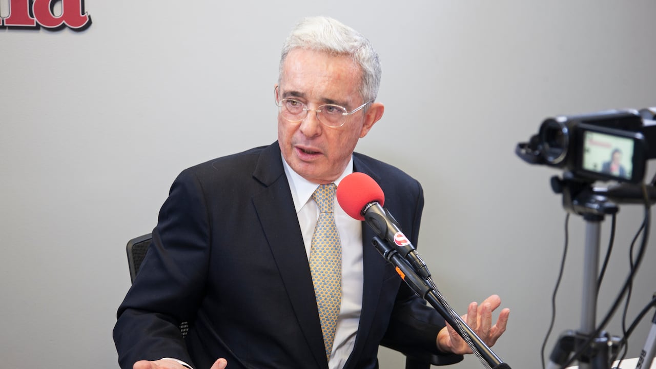 Vicky en Semana
Alvaro Uribe Velez
28 de Noviembre del 2019 - Bogotá
Foto: Gabriela Alvarado
Semana.com