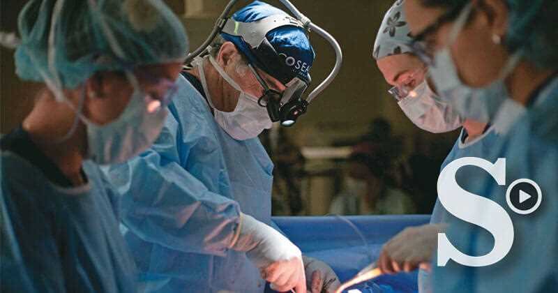 Los mismos cirujanos fueron condenados en marzo de este mismo año, pero apelaron la decisión. 