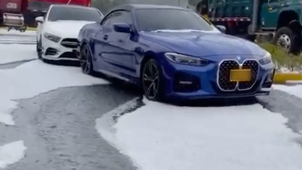 Fuerte granizada cubrió varias zonas de Envigado, Antioquia