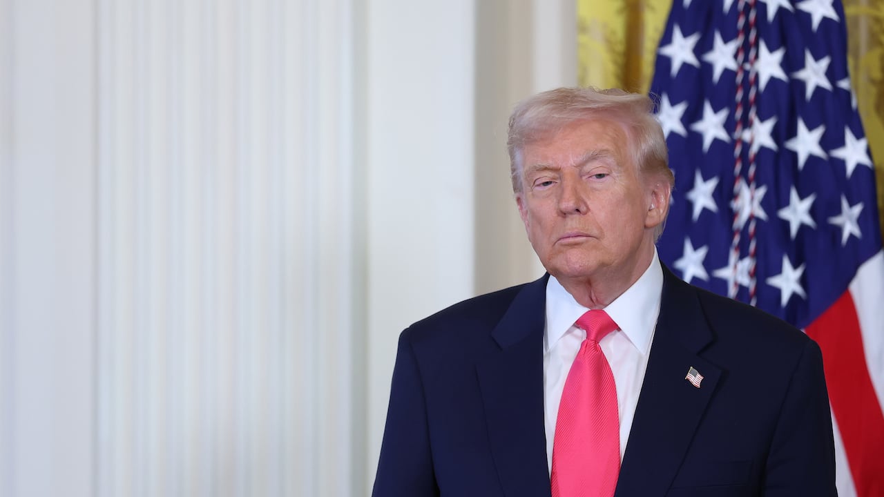 El presidente Donald Trump se refirió al negocio entre Netflix y Warner Bros.