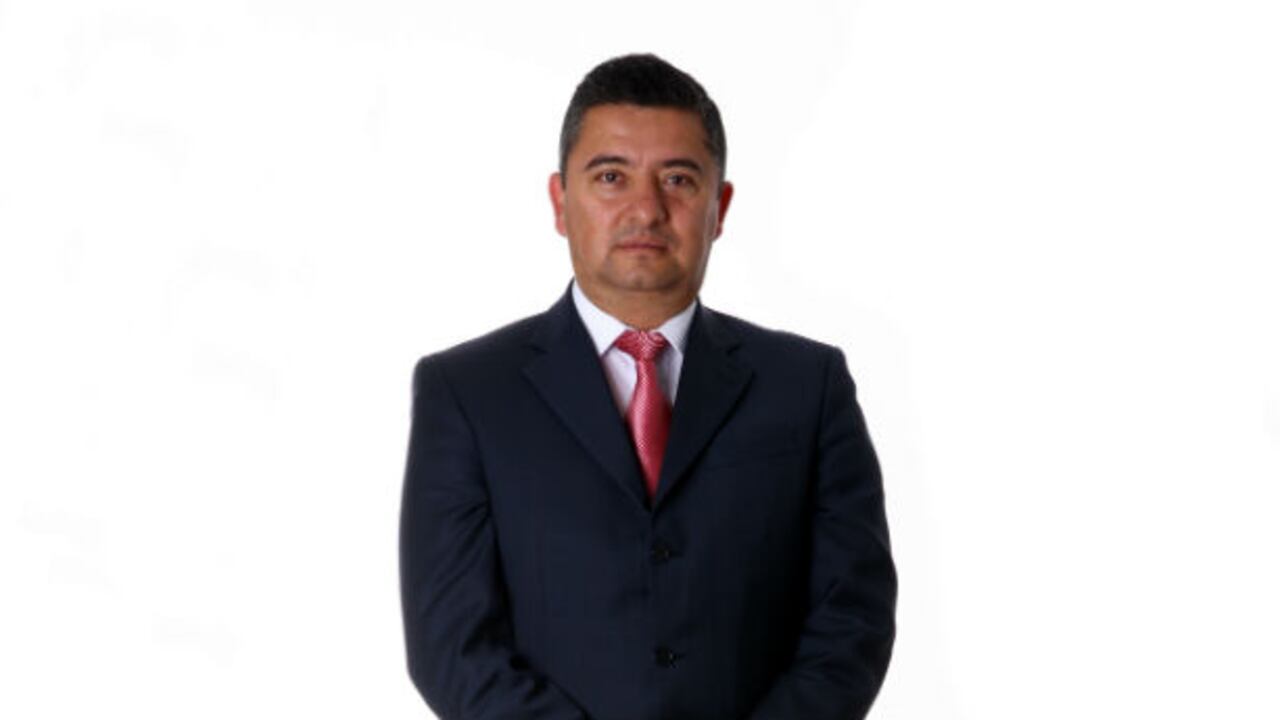 Edgar Espíndola quiere cambiar el artículo 51 de la ley 100.