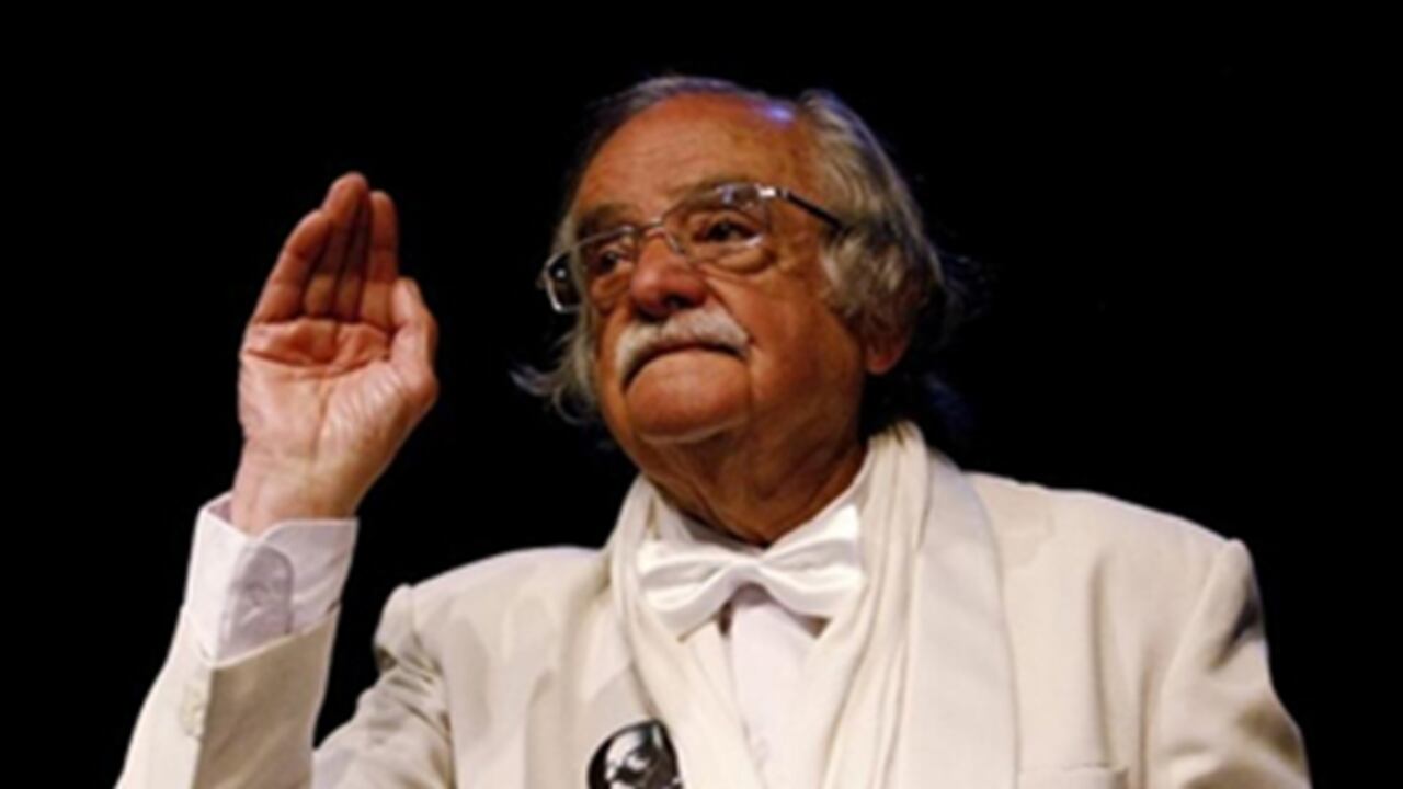 El director y dramaturgo colombiano Santiago García.
