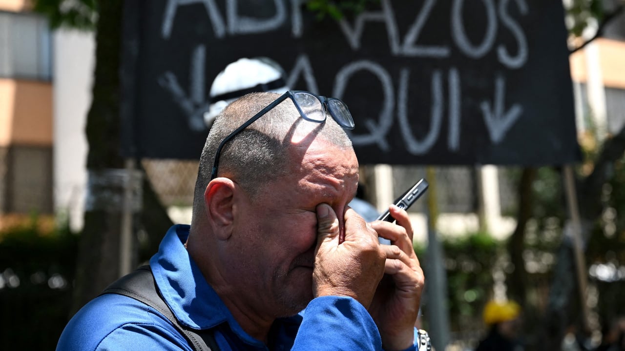 Las autoridades buscan evitar que las zonas más golpeadas queden incomunicadas durante la emergencia.