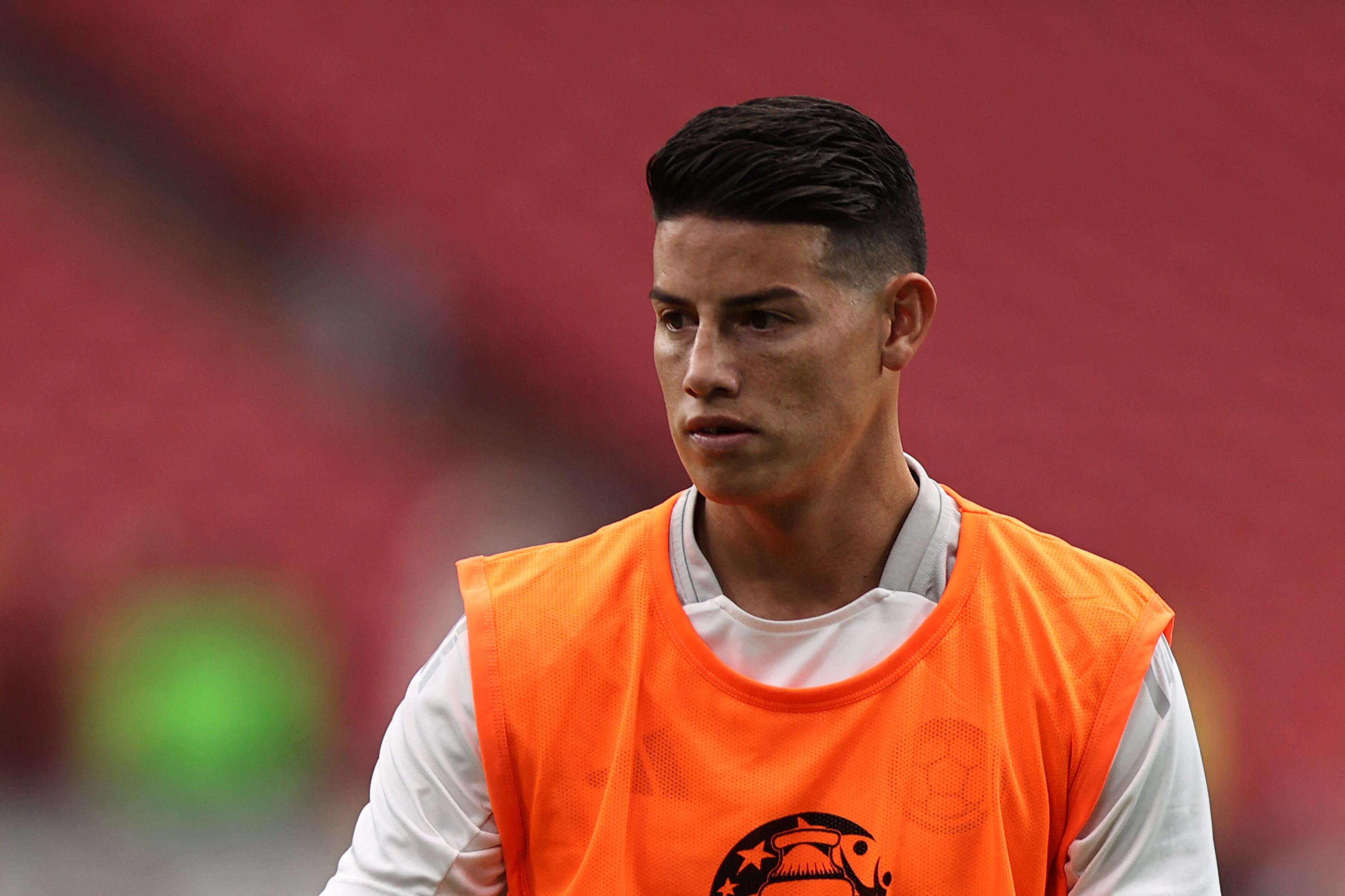 GLENDALE, ARIZONA - JUNE 28: James Rodriguez of Colombia gestures prior to the CONMEBOL Copa America 2024 Group D match between Colombia and Costa Rica at State Farm Stadium on June 28, 2024 in Glendale, Arizona.   Omar Vega/Getty Images/AFP (Photo by Omar Vega / GETTY IMAGES NORTH AMERICA / Getty Images via AFP)