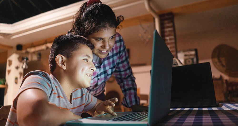 Mejorar la infraestructura de las comunicaciones sería un requisito previo para crear un nuevo derecho fundamental. ¿El problema? Cómo financiar esas inversiones.