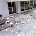 Así se desmoronó parte de la fachada del Edificio Peñas Blancas