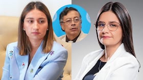 Laura Sarabia, Angie Rodríguez y Gustavo Petro.