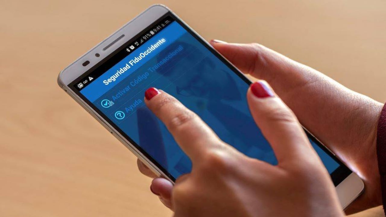 Con la pandemia, los planes de celulares se han reducido.