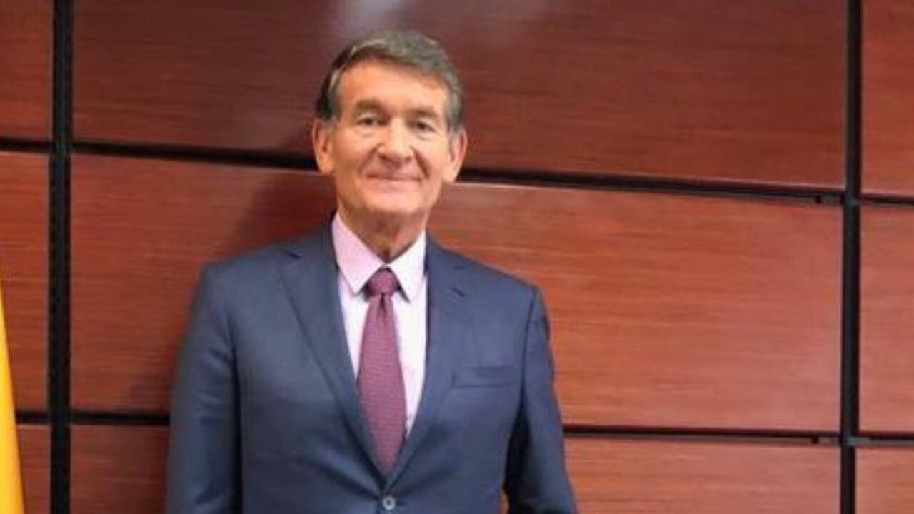 Ángel Custodio Cabrera, ministro de Trabajo