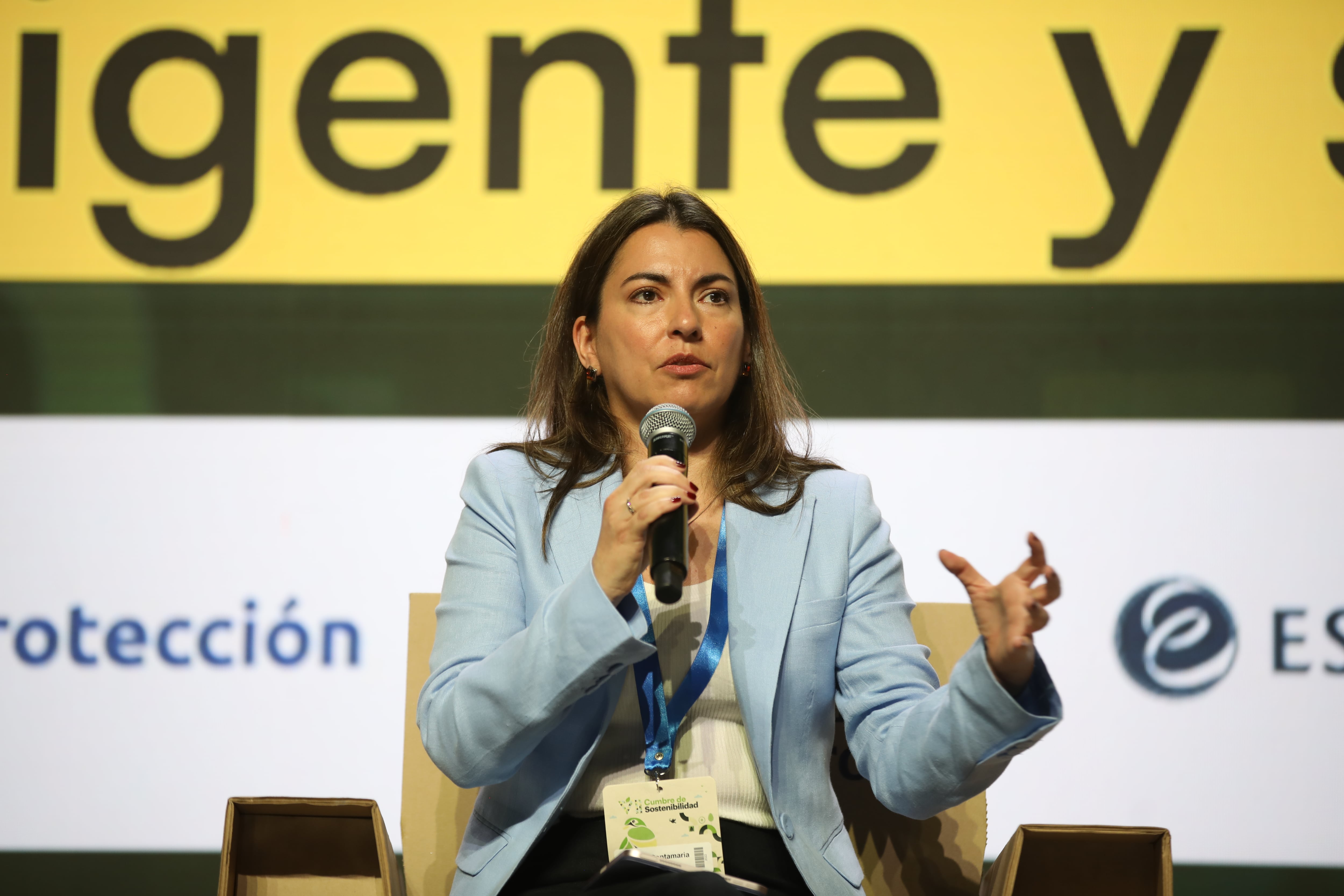En la VII Cumbre de Sostenibilidad, Carolina Santamaría, gerente de Sostenibilidad de Promigas , habló acerca de la nueva economía climática.
