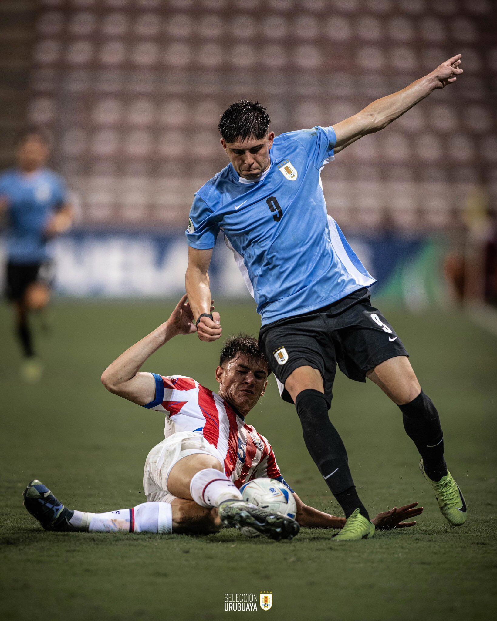 Imagen del partido entre Uruguay y Paraguay, por el Sudamericano Sub 20.