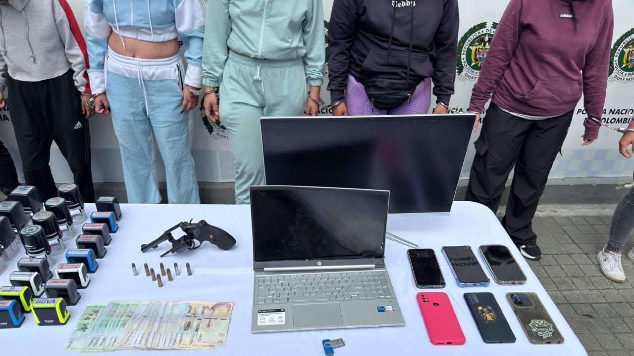 Banda que estafaba con venta de motos en Cali.