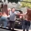 En Cali, un sujeto agredió a dos mujeres en plena vía pública.