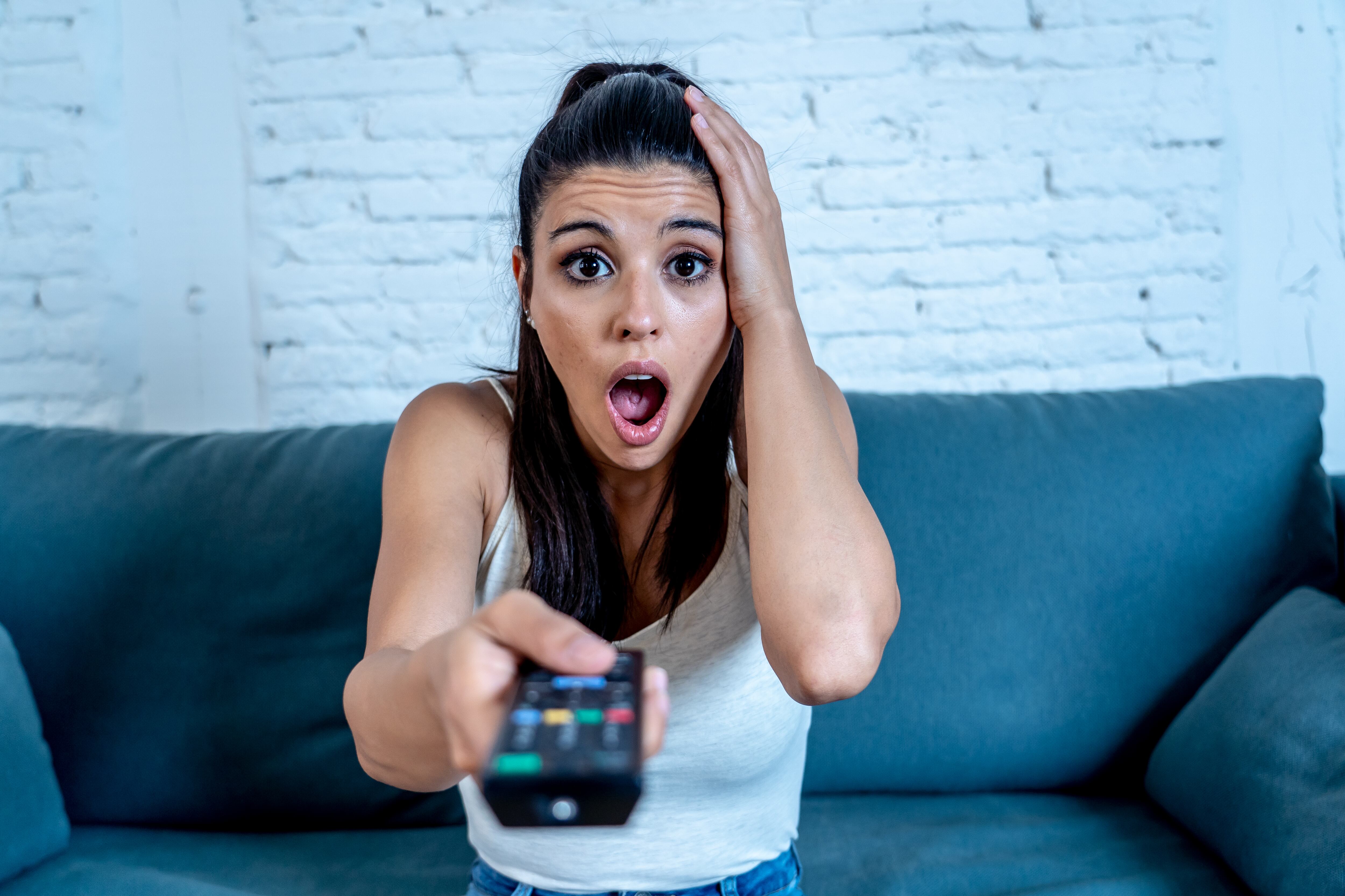 Los delincuentes buscan obtener información personal a través del televisor.