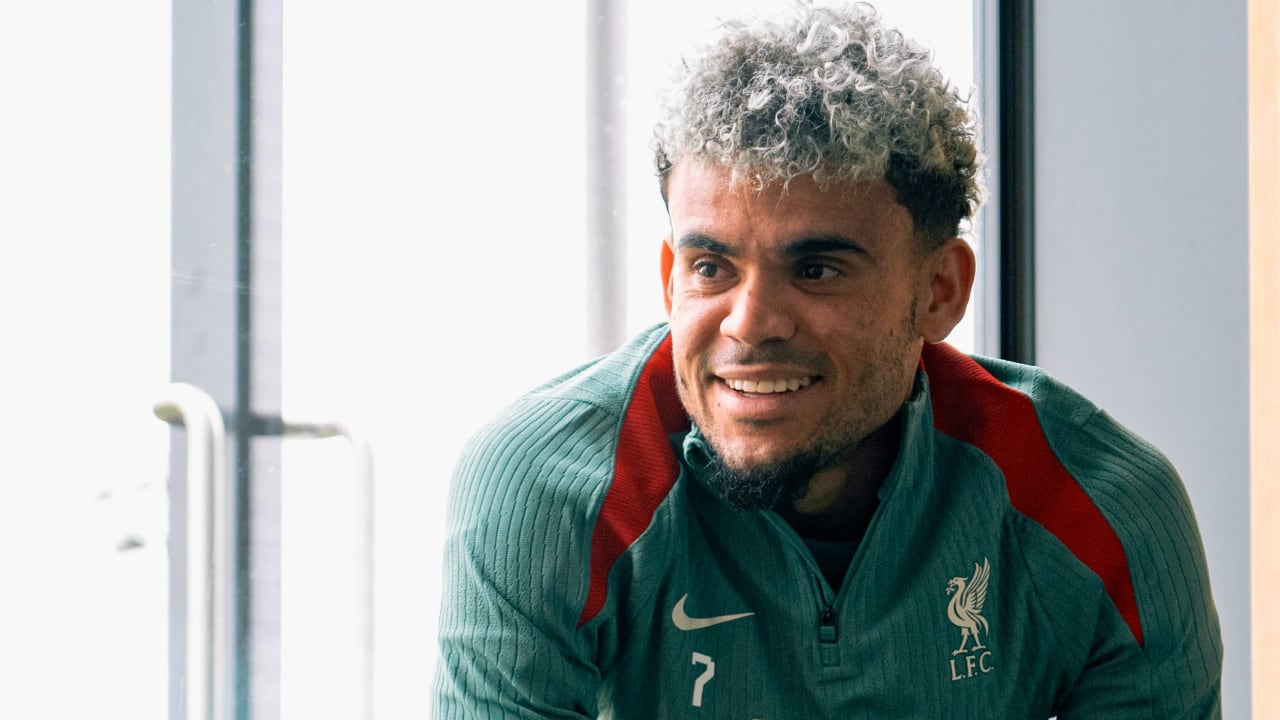 Luis Díaz ya entrena con Liverpool esperando el regreso de sus compañeros que están en pretemporada