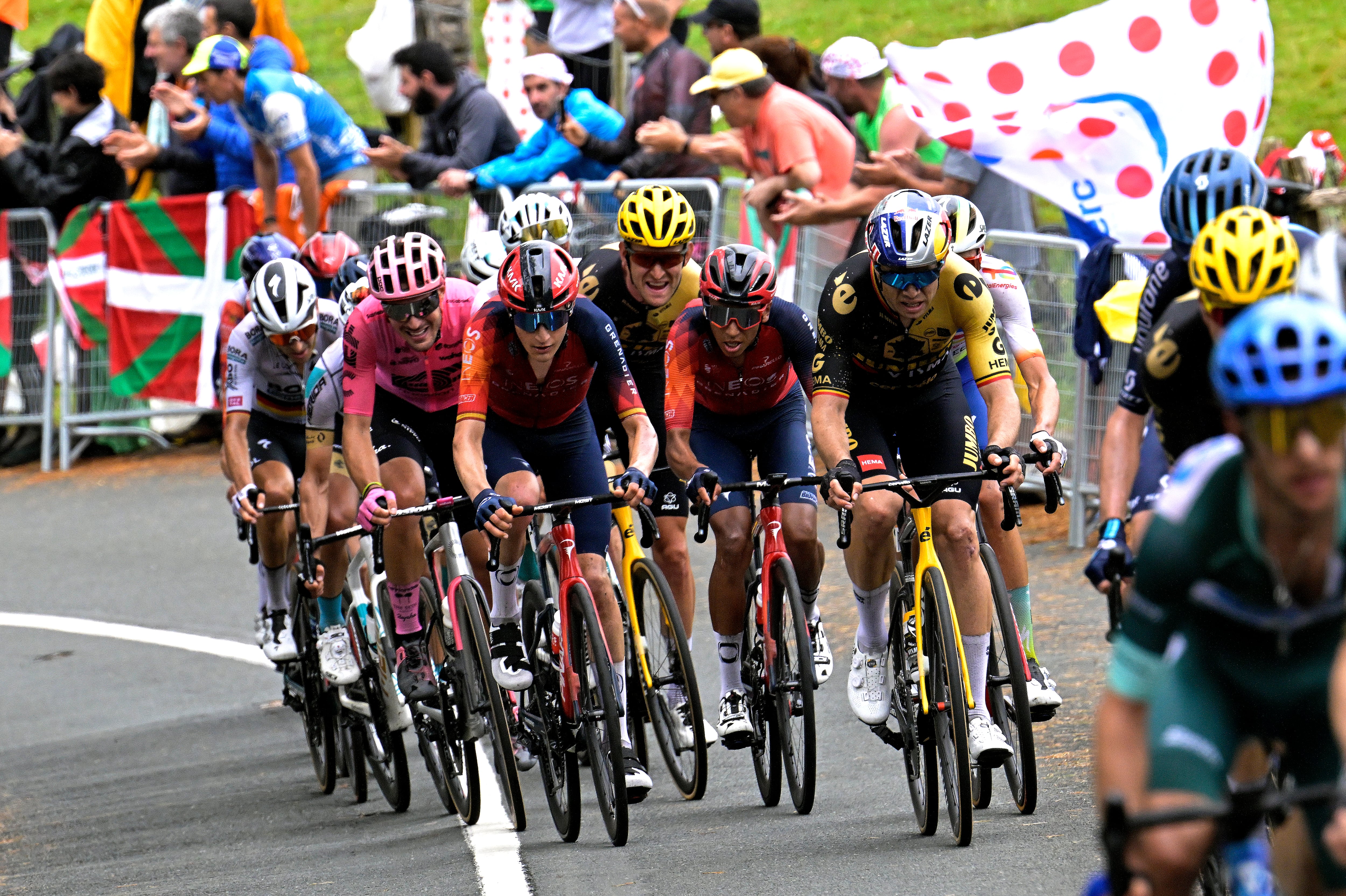 Egan Bernal en el Tour de Francia 2023.